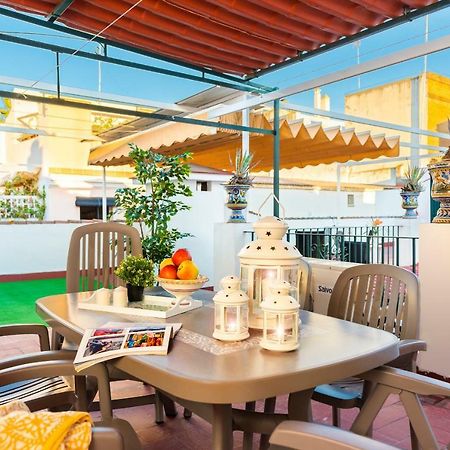 Hsh Suites Barrio Santa Cruz Sevilla Buitenkant foto