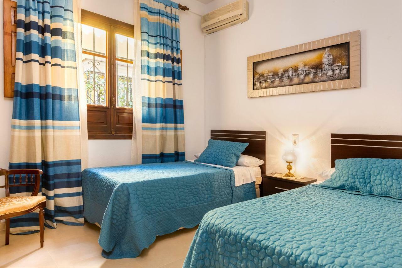 Hsh Suites Barrio Santa Cruz Sevilla Buitenkant foto